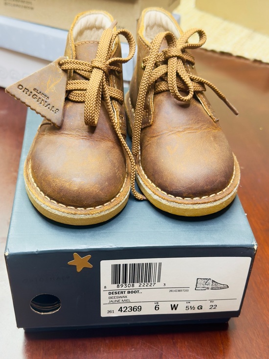 Clarks Other - Original Clarks Kids' Desert Boot in Beeswax Brown Leather